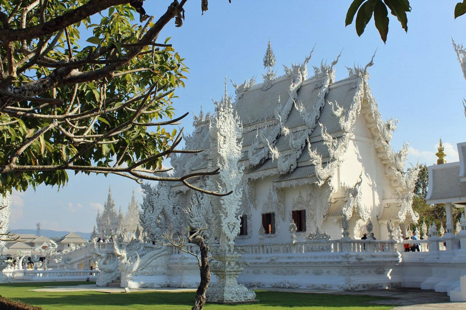 Wat Rong Khun - der weltbekannte weiße Tempel