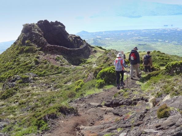 Eines der schönsten Azorenerlebnisse oder Unterwegs auf dem 2351 m hohen Pico (Foto: Christoph Speck)
