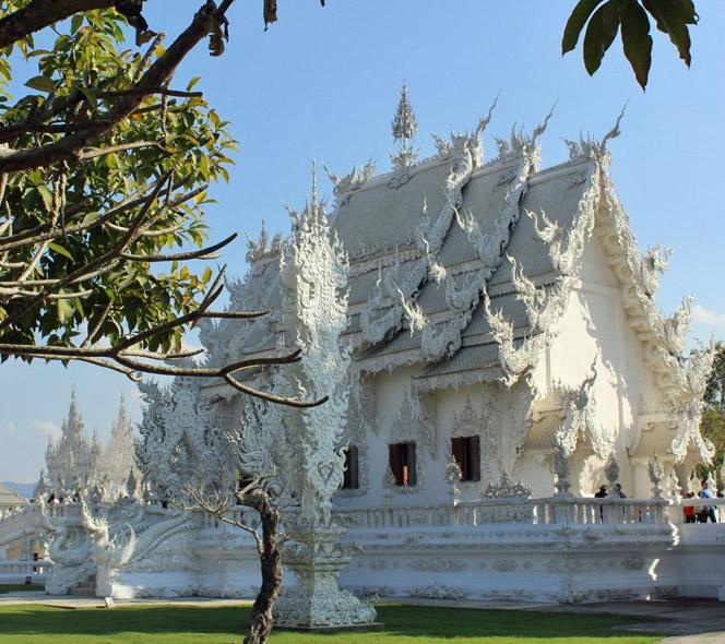 Wat Rong Khun - der weltbekannte weiße Tempel