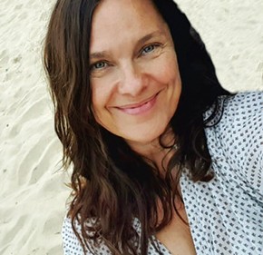 Autorin Sabine Brandes