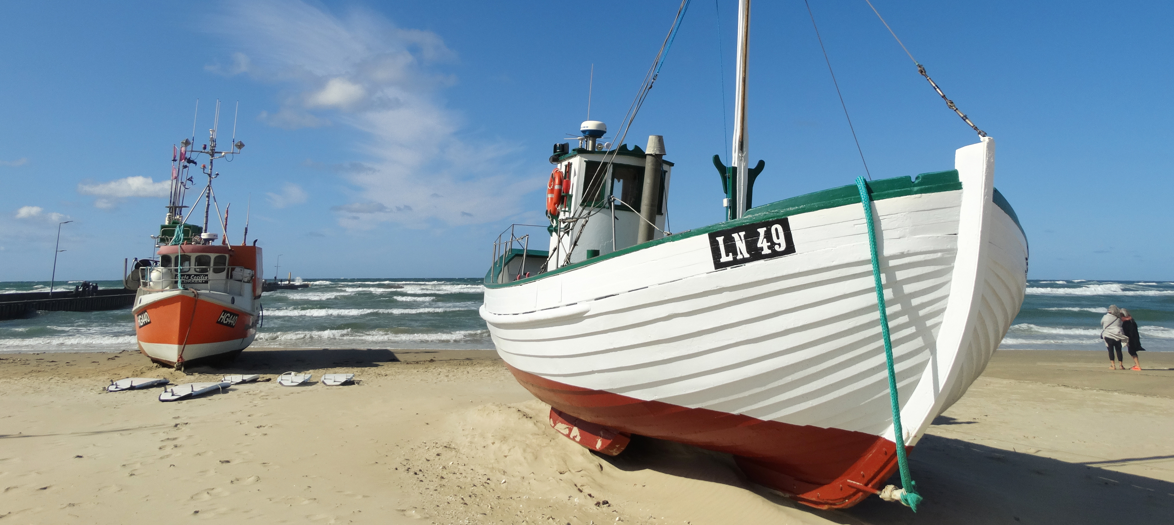 Boote am Strand von Vorupør