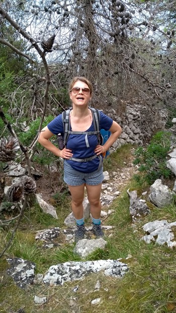 Stets auf der Suche nach der idealen Tour – unsere Wanderführer-Redakteurin und -Autorin Angela Nitsche (Foto: Angela Nitsche)