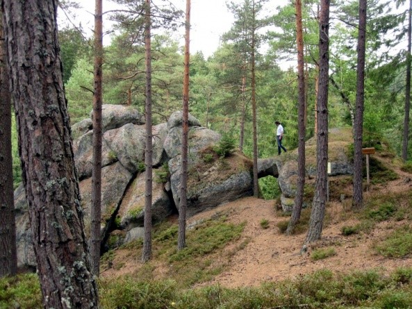 Der kleine Steinerne Torbogen im Granit-Hochland (Foto: Michael Wistuba)