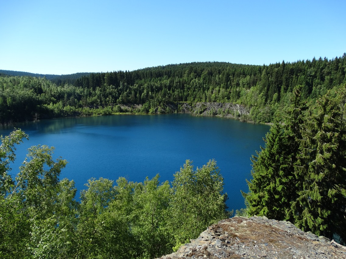 Der Kießlichbruchsee in Lehesten (Foto: Heidi Schmitt)