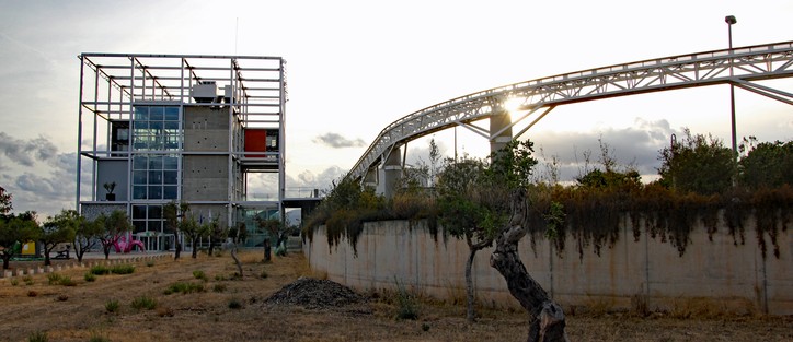 Mit einer Hochbahn kann man Mallorcas Recyclingpark besichtigen