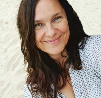 Autorin Sabine Brandes