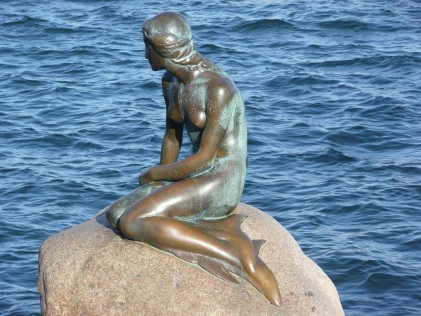 Eine kleine, aber liebreizende Ikone – die vielleicht bekannteste Figur aus Christian Andersens Märchen (Foto: Christian Gehl)