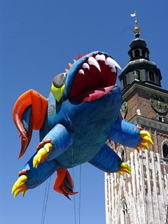 Auf der Dracheparade im Juni