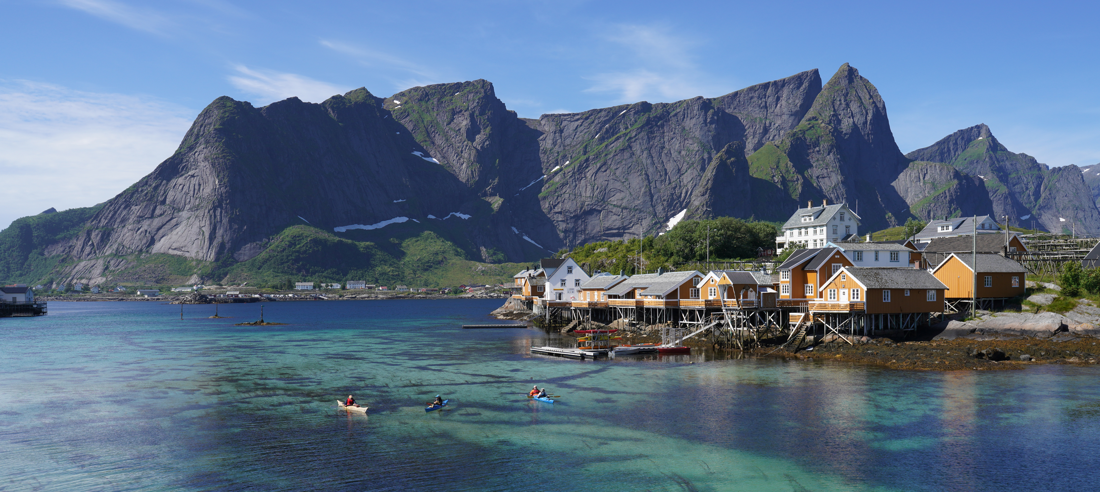 Paddeln vor der Insel Moskenesøy (Lofoten)