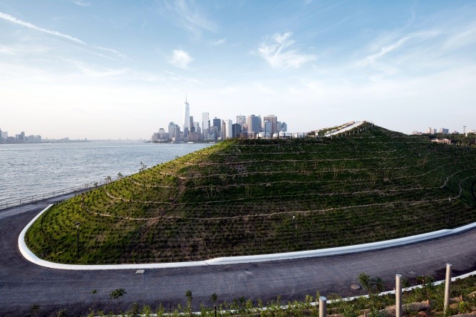 Governors Island, der ideale Ausflug ins Grüne_ (Foto: Timothy Schenck)