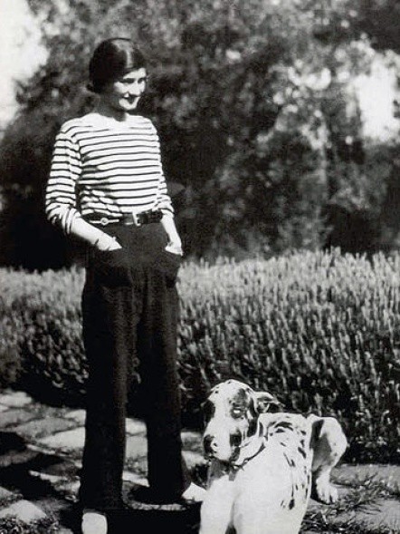 Coco 1928, 45-jährig und längst auf der Höhe ihres Erfolgs
