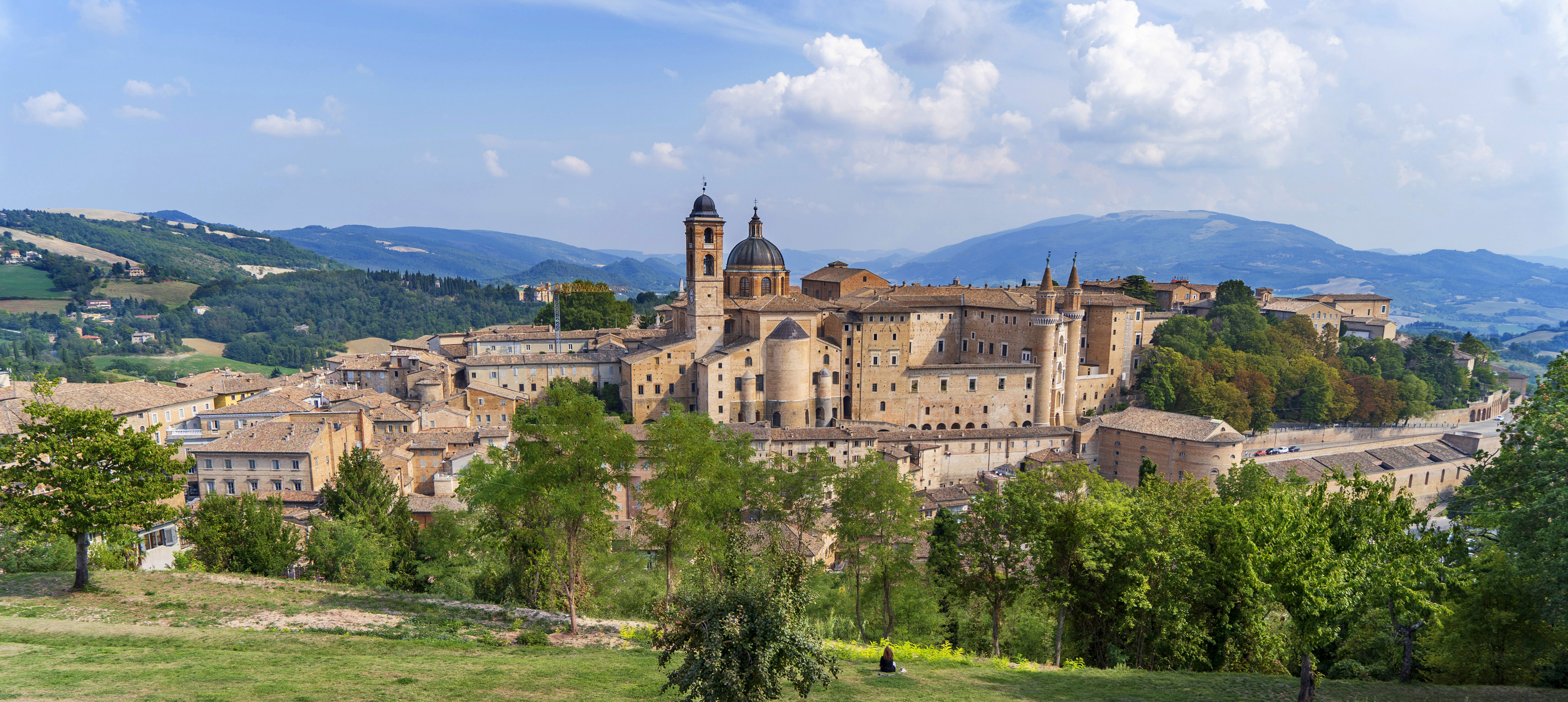 Blick von der Festung Albornoz auf Urbino