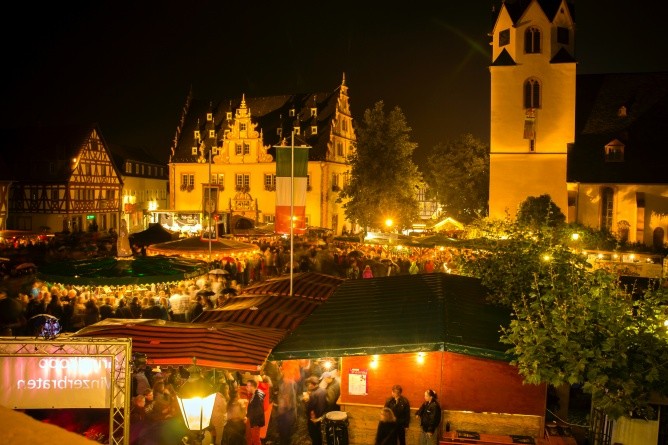 Berauschende vier Tage im September. Auf dem Winzerfest in Umstädt (Foto: Rui Fotografie)