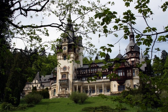 Das ehemals erste voll elektrifizierte Schloss Europas (Foto: Diana St&#259;nescu)
